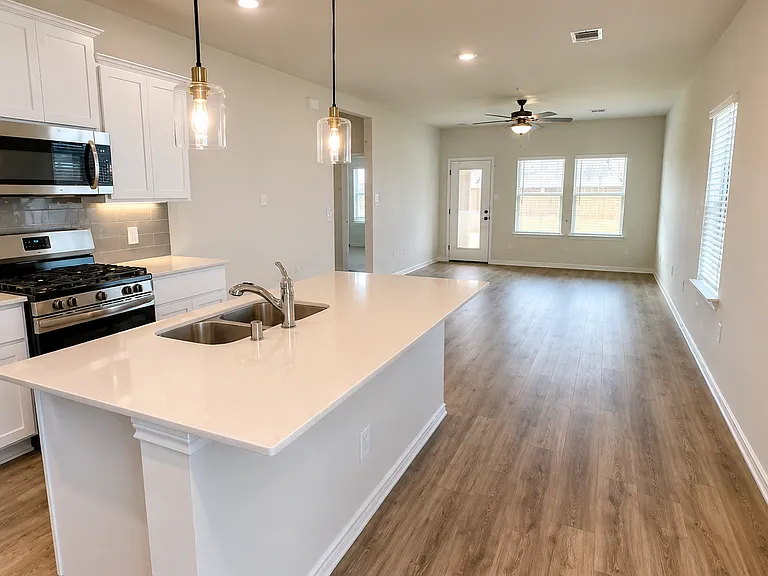 1317 Crookpost Dr — Photo 9