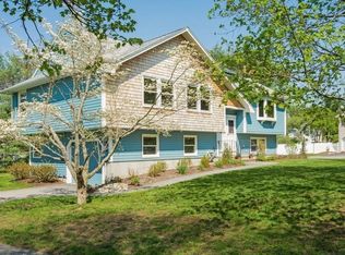 5 Independence Rd, Bedford, MA 01730