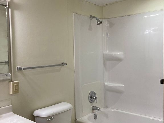 5th image of 1804 16th St #106