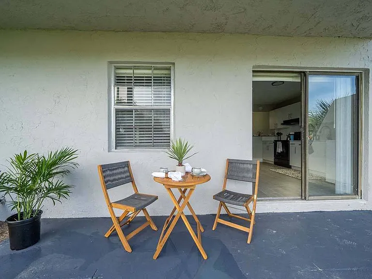 Piper Village West — Photo 14
