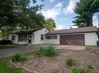 1113 W Howard St, Knoxville, IA 50138