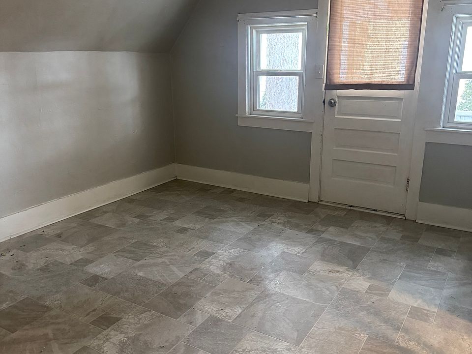 1st image of 150 Prospect St Unit 2