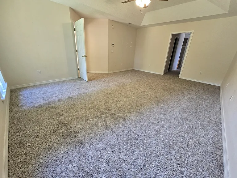 4219 Spindlewick Dr — Photo 17