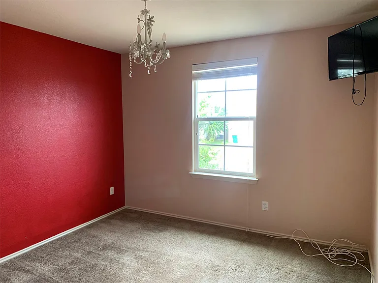 18317 Great Falls Dr — Photo 14