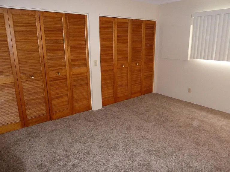 132 Marsh Dr — Photo 3