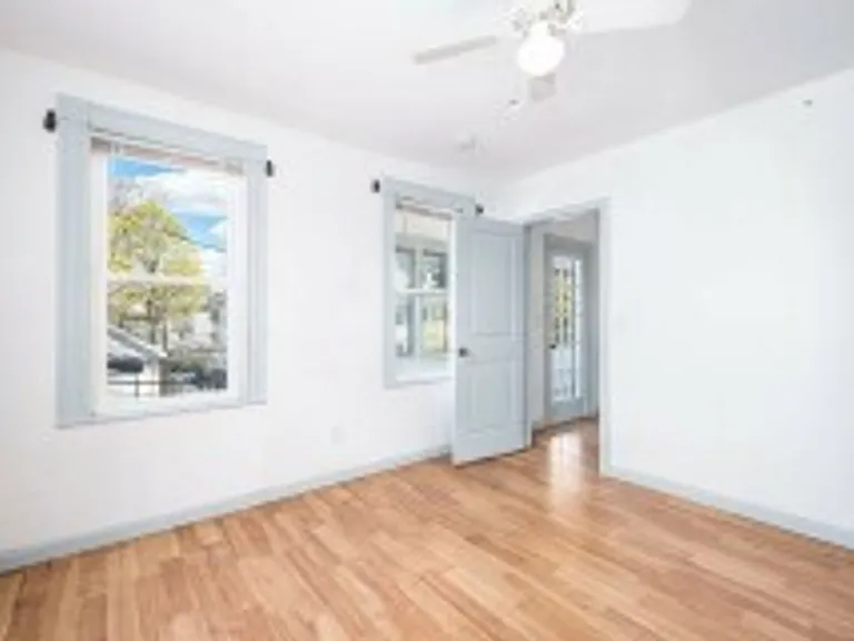 7 Dexter St — Photo 8