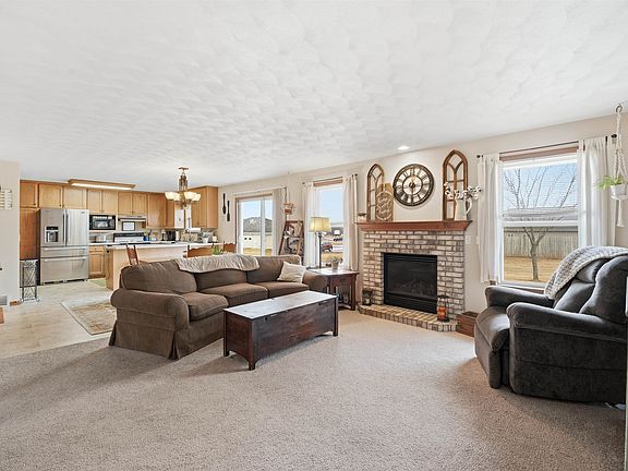 5th image of N9678 Hopfensperger Rd