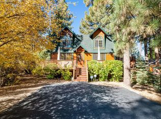 218 Spruce Ln, Sugarloaf, CA 92386