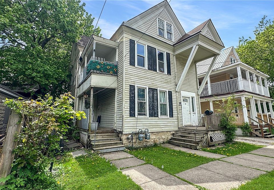 1st image of 807 McVean St