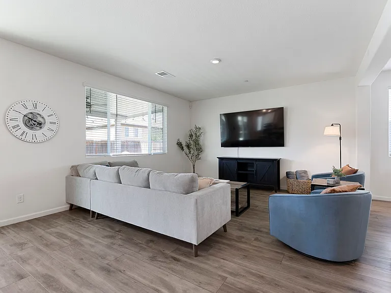 5303 Canter Ln — Photo 17