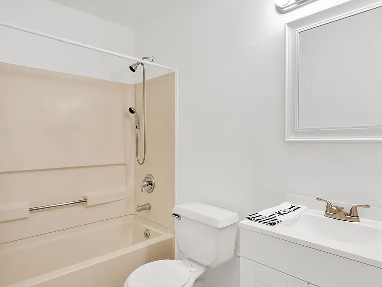 3651 N Goldenrod Rd #B203 — Photo 15