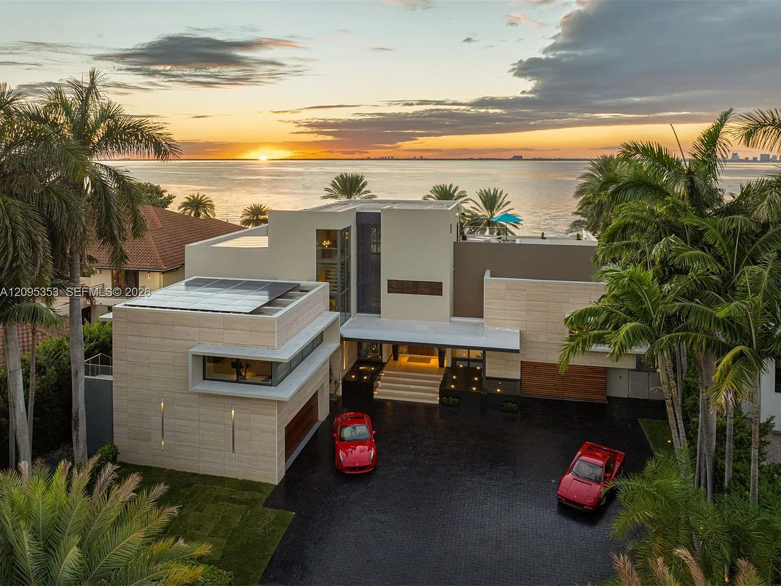 Tropical Isle Homes Sub 4 — Photo 1