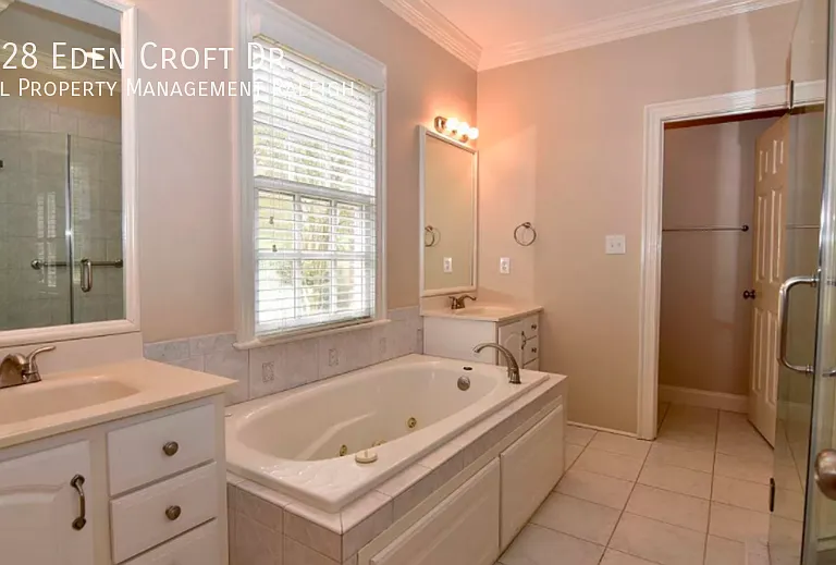 3528 Eden Croft Dr — Photo 14