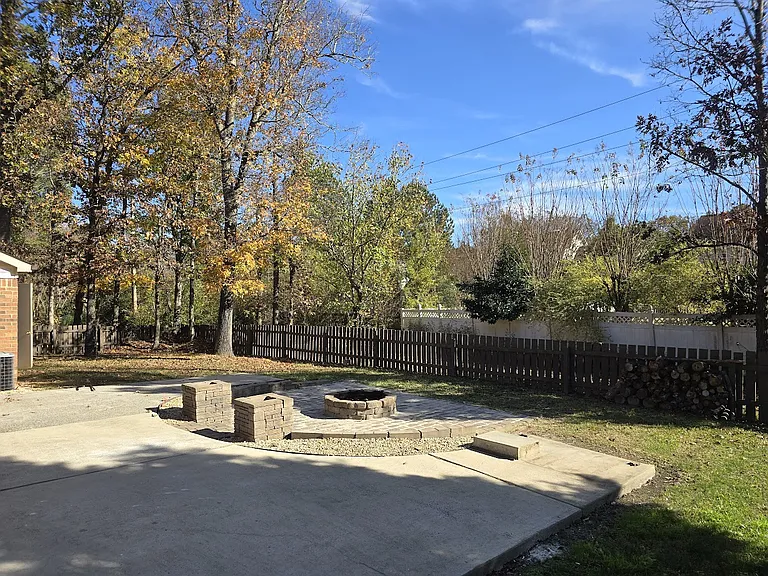 4904 West St — Photo 15