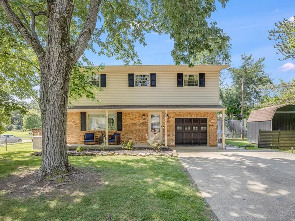 1647 Yellowglen Dr, Cincinnati, OH 45255