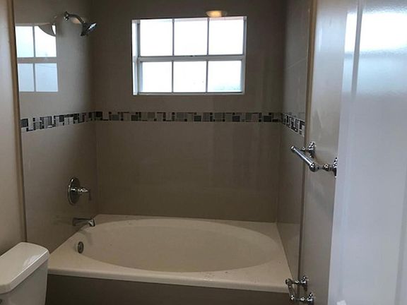 4th image of 10877 SW 75th Ter #10877