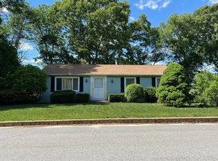4 Reddington St, Coventry, RI 02816