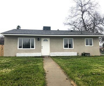 1712 Bower St, Bakersfield, CA, 93305