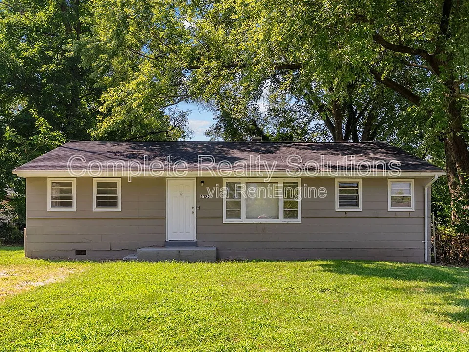 1132 Redman Blvd
