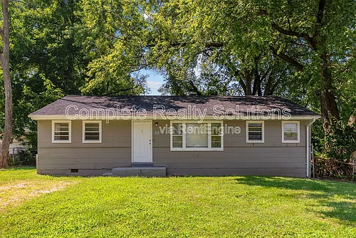 1132 Redman Blvd Photo 1