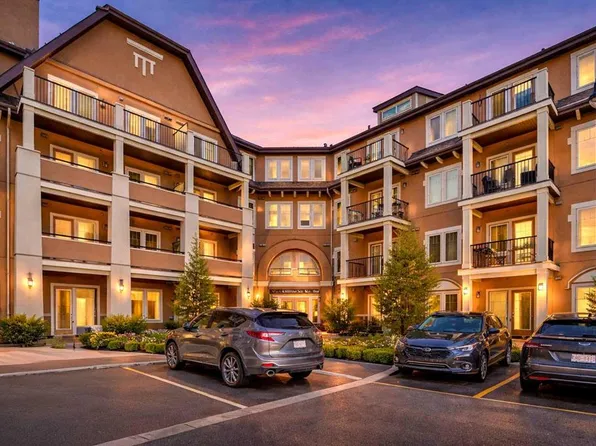 30 SW Mahogany Mews SE #103, Calgary, AB T3M 3H4