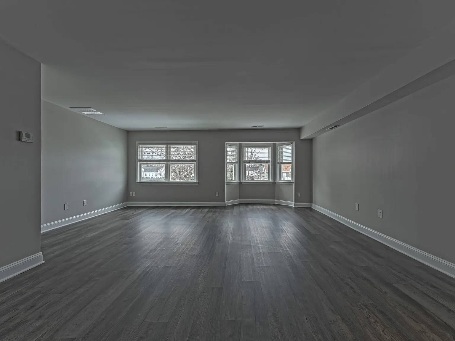 1 bed, 1.5 bath, 850 sqft, $2,250 — Photo 2