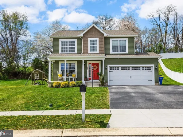 241 N Alpine Dr, York, PA 17408