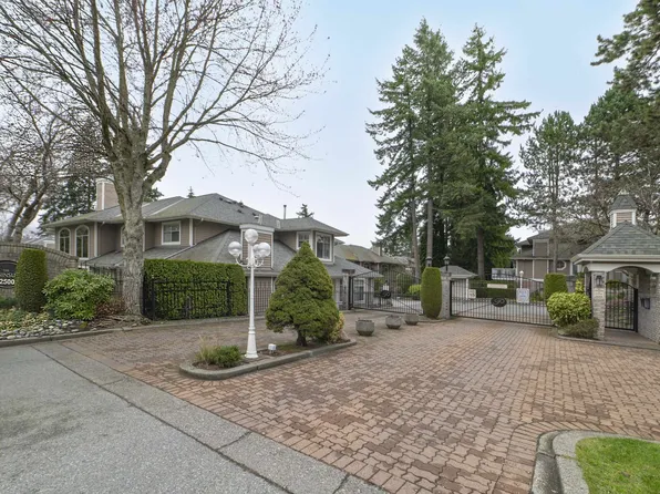 2500 152nd St #67, Surrey, BC V4P 1M8