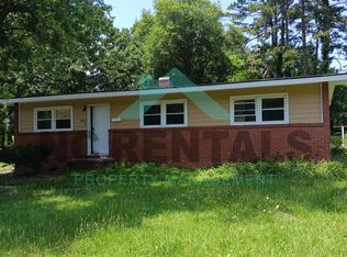 4004 Gentry St, Greensboro, NC 27407