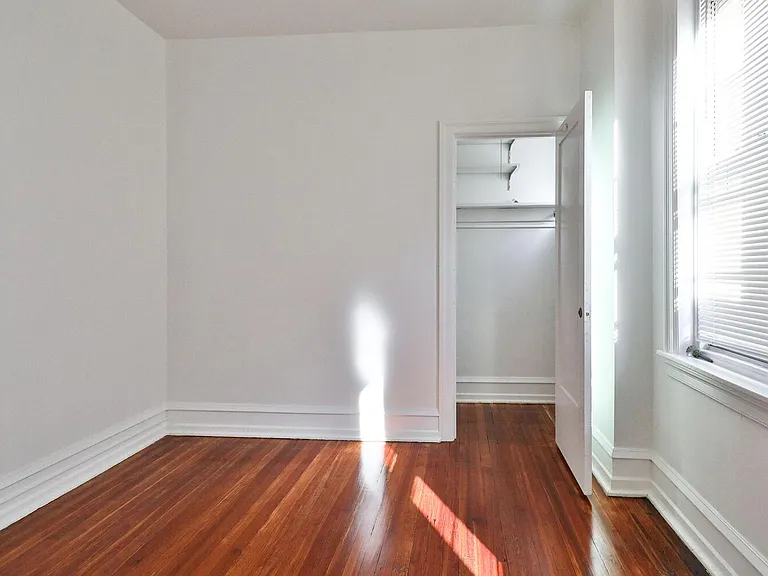 5908 Carpenter St #B — Photo 12