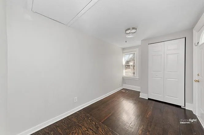 Building Photo - 742 E Downer Pl