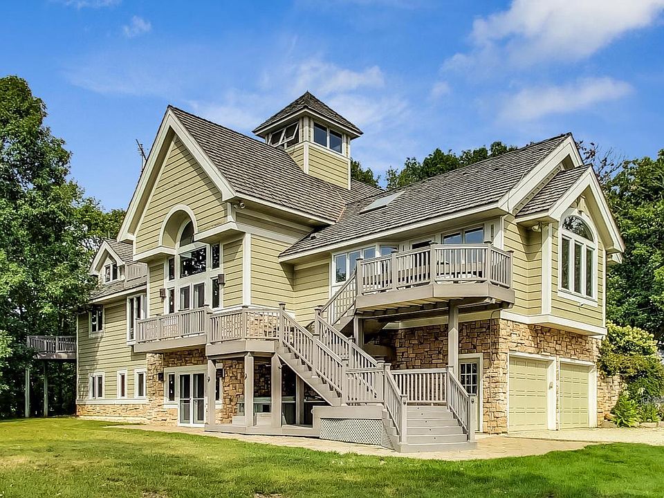 2842 Moelter DRIVE, Lake Geneva, WI 53147 MLS 1781929 Zillow