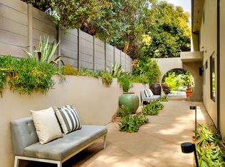 9621 Royalton Dr, Beverly Hills, CA 90210