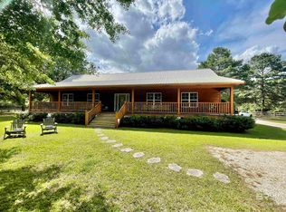 445 Sundance Ln, Repton, AL 36475
