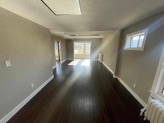 4th image of 1769 Grand Ave Floor 2