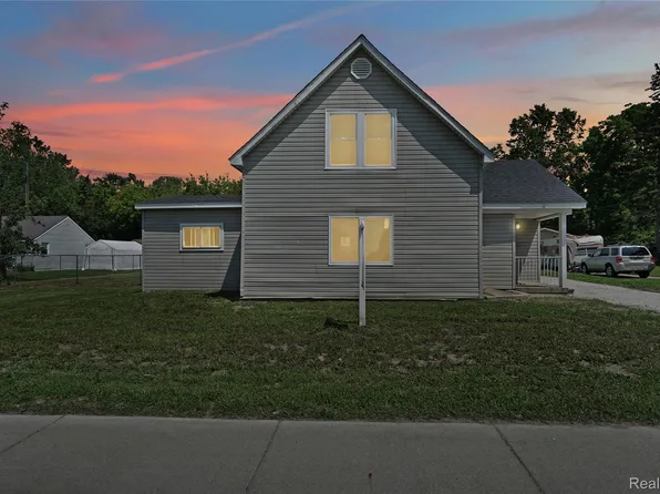 914 Chartier, Cottrellville, MI 48039