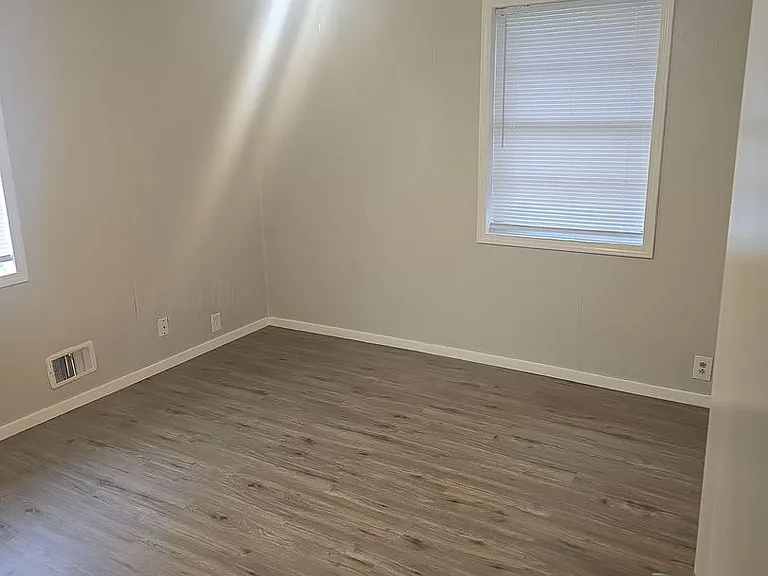 3628C Live Oak St — Photo 10