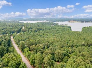 310 Baker Rd, Huntingdon, TN 38344