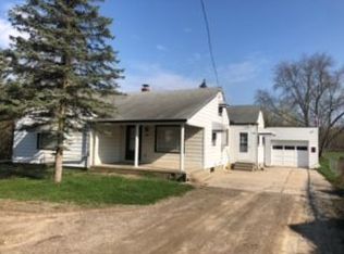 6383 Lapeer Rd, Burton, MI 48509