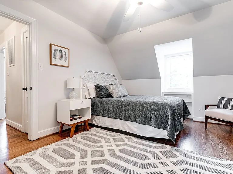 4907 Cutshaw Ave — Photo 24