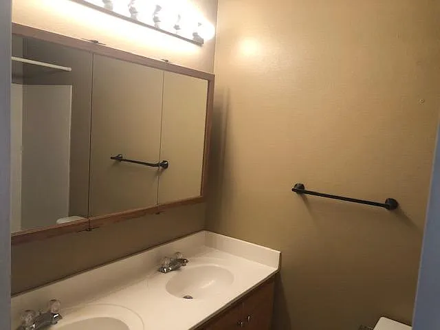 915 N 500 W #24 — Photo 14