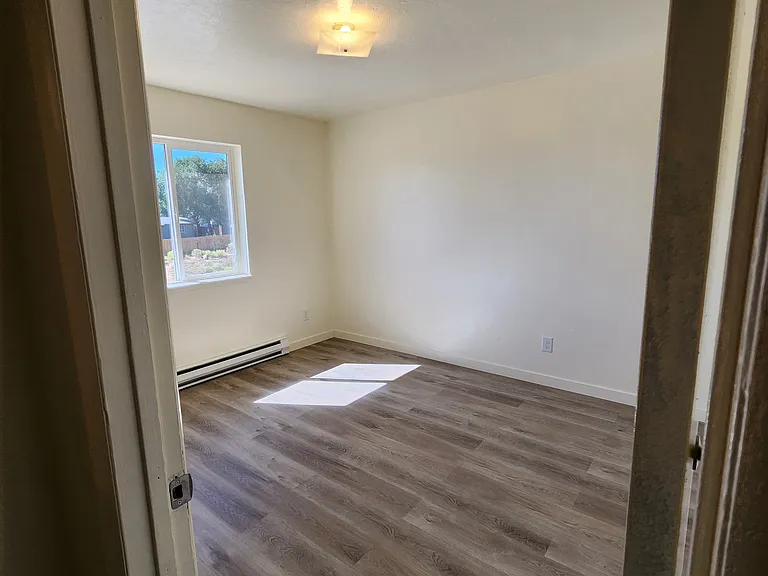1445 E Teton Blvd #4 — Photo 6
