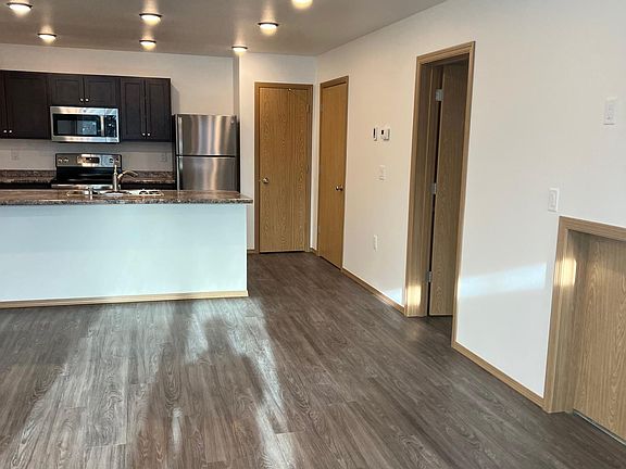 4th image of 2755 Stonepoint Ct #5