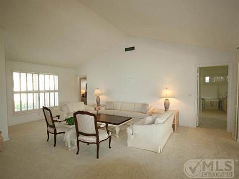5th image of 4468 Sanderling Ln