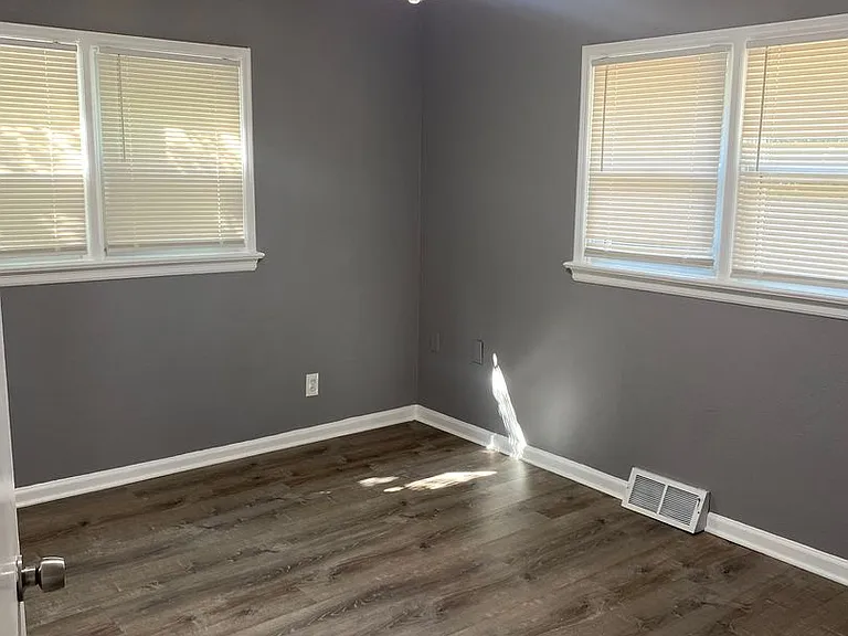 7 Orchard Dr — Photo 8