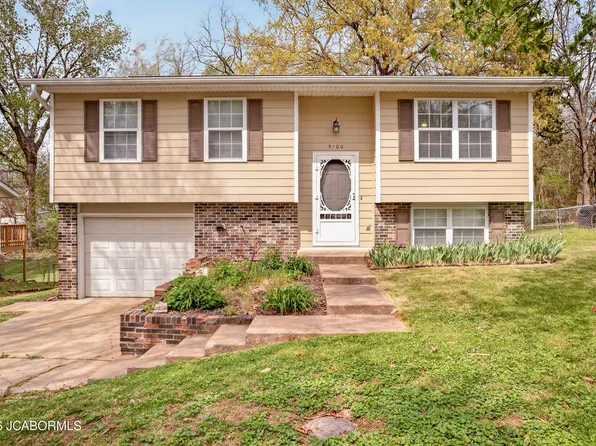 5100 Bagnall Dr, Jefferson City, MO 65109