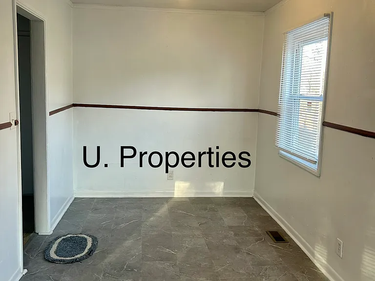 2213 Gerald St — Photo 3