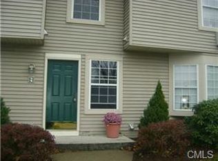 72 Glen Ridge Ct, New Milford, CT 06776
