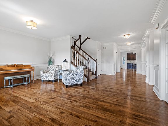 5th image of 18620 S Buckberry Ln