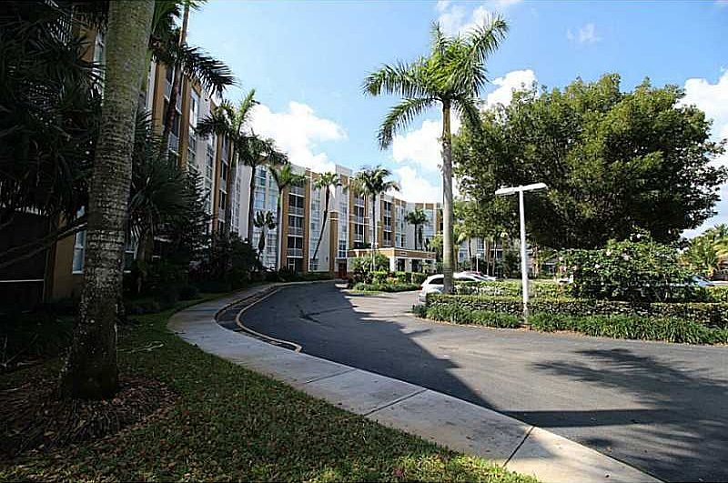 1st image of 9805 NW 52nd St APT 406